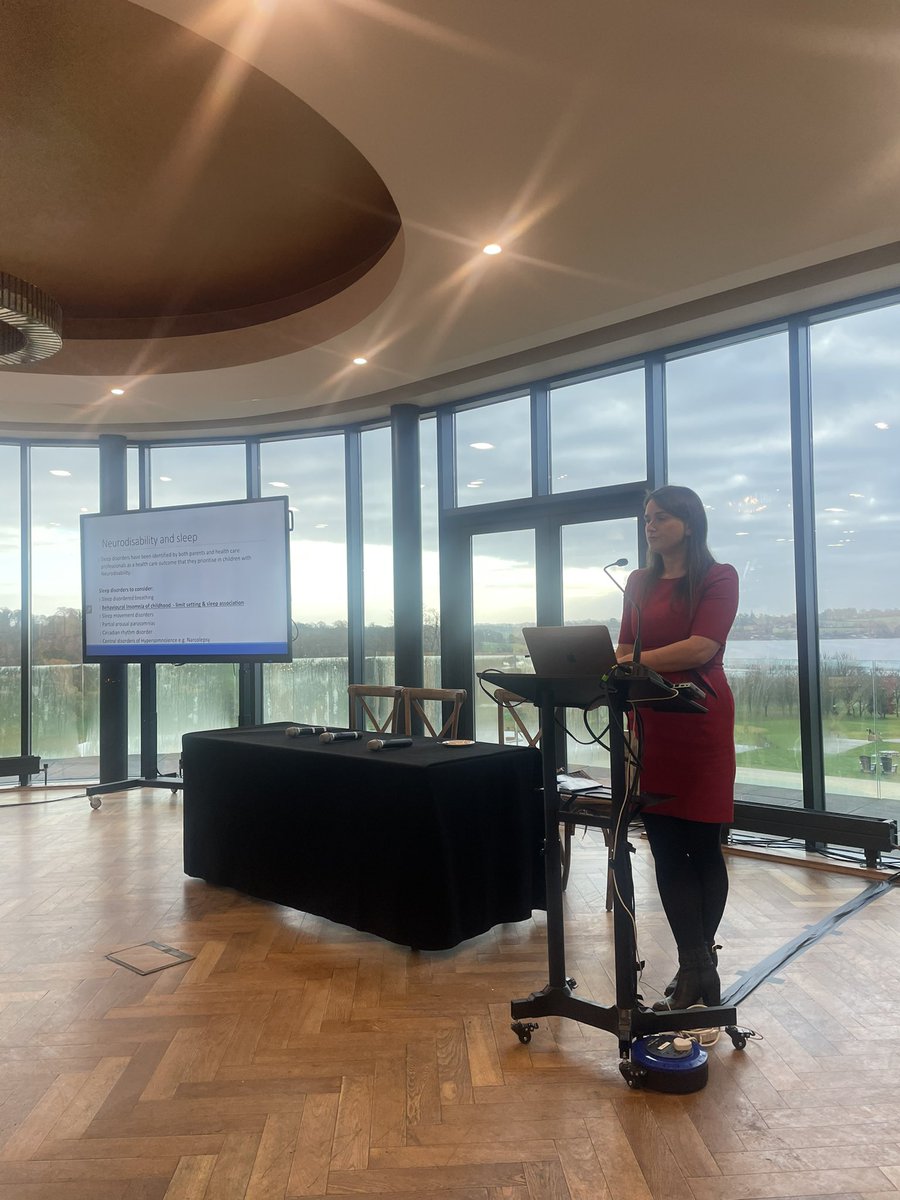 VBKelly2's tweet photo. @AMahony3 giving the opening talk at our study day @CHIatCrumlin https://t.co/u9SMznLVFt