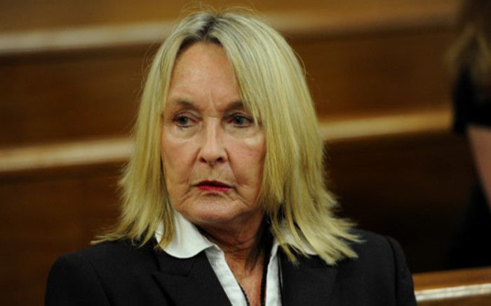 ewnupdates's tweet photo. Pistorius parole hearing: Reeva's mom speaks of 'massive hole' since her death https://t.co/mGAQyB8KnR https://t.co/qmK9U4l39R
