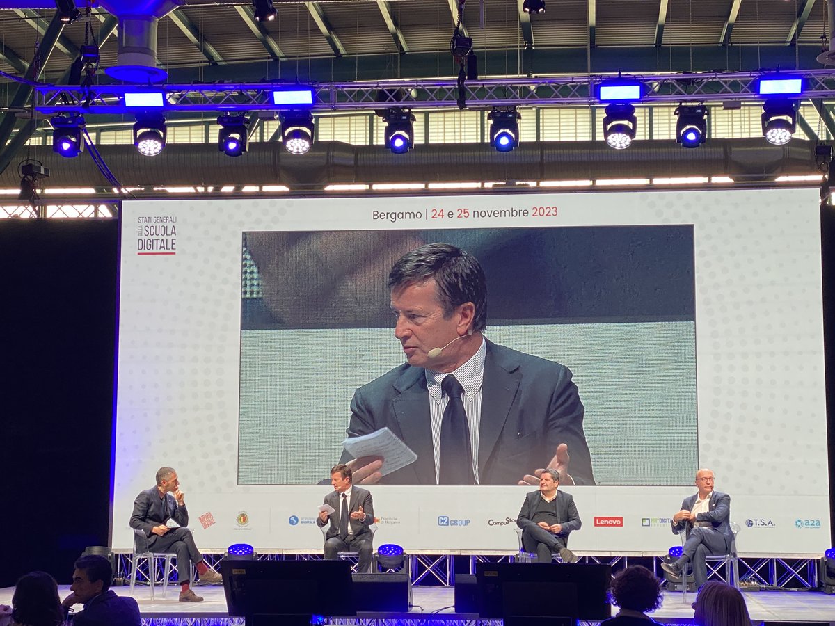 tomtir's tweet photo. Studio, lavoro e futuro digitale, agli #StatiGeneraliScuolaDigitale se ne parla con @giorgio_gori, @BentivogliMarco, @SantoniAgo #orientamento e professioni che ora non si possono prevedere, ma possiamo formare alla curiosità a al metodo #transizioni https://t.co/MnzAT8XAoz