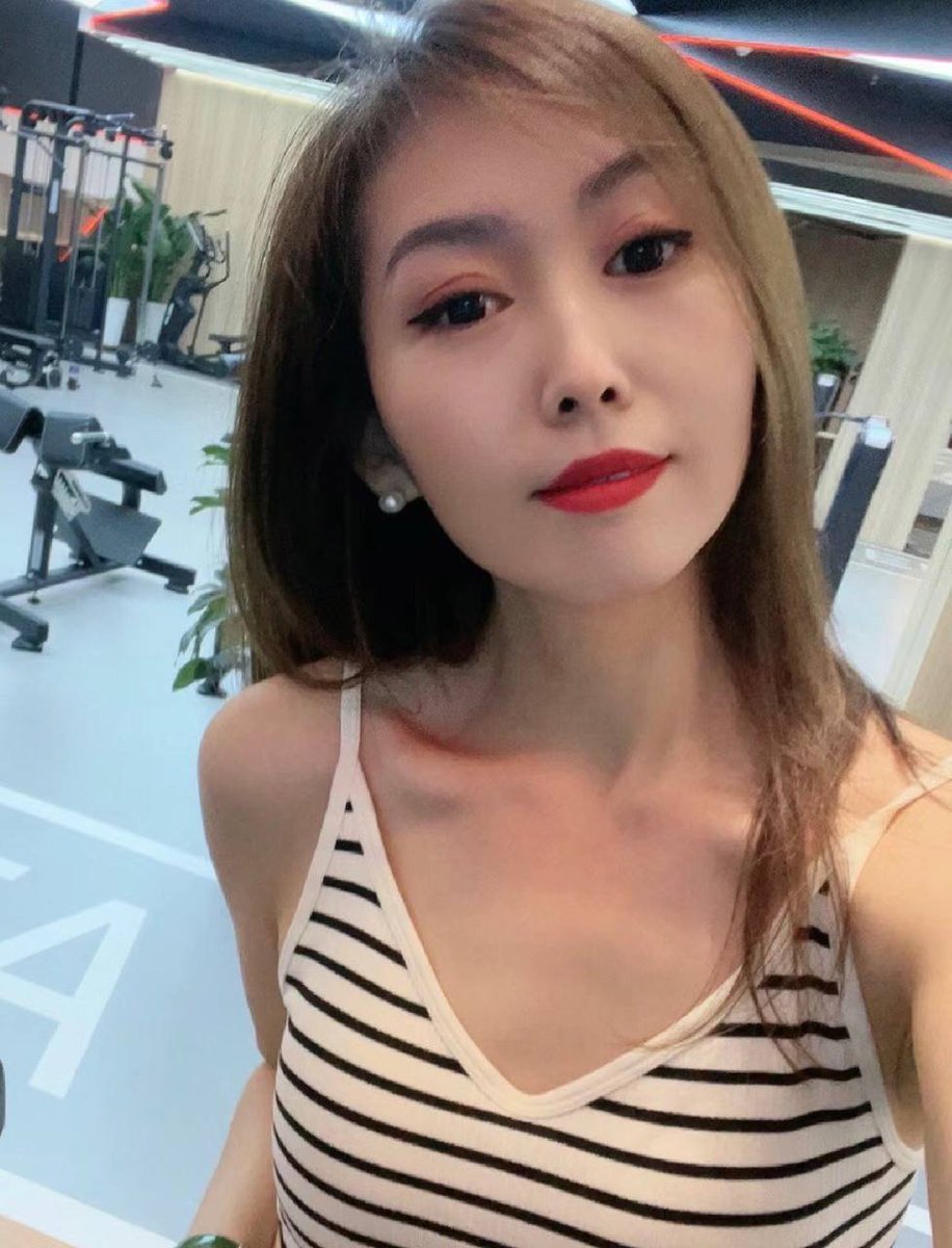 EriykaRyan's tweet photo. 女人隐藏的欲望，才是最美的。当她愿意打开自己，你就可以尽情享用了。她把灵魂奉献给你，身体就不再属于她自己。你想要，她随时给！ https://t.co/7IwoExqVGc