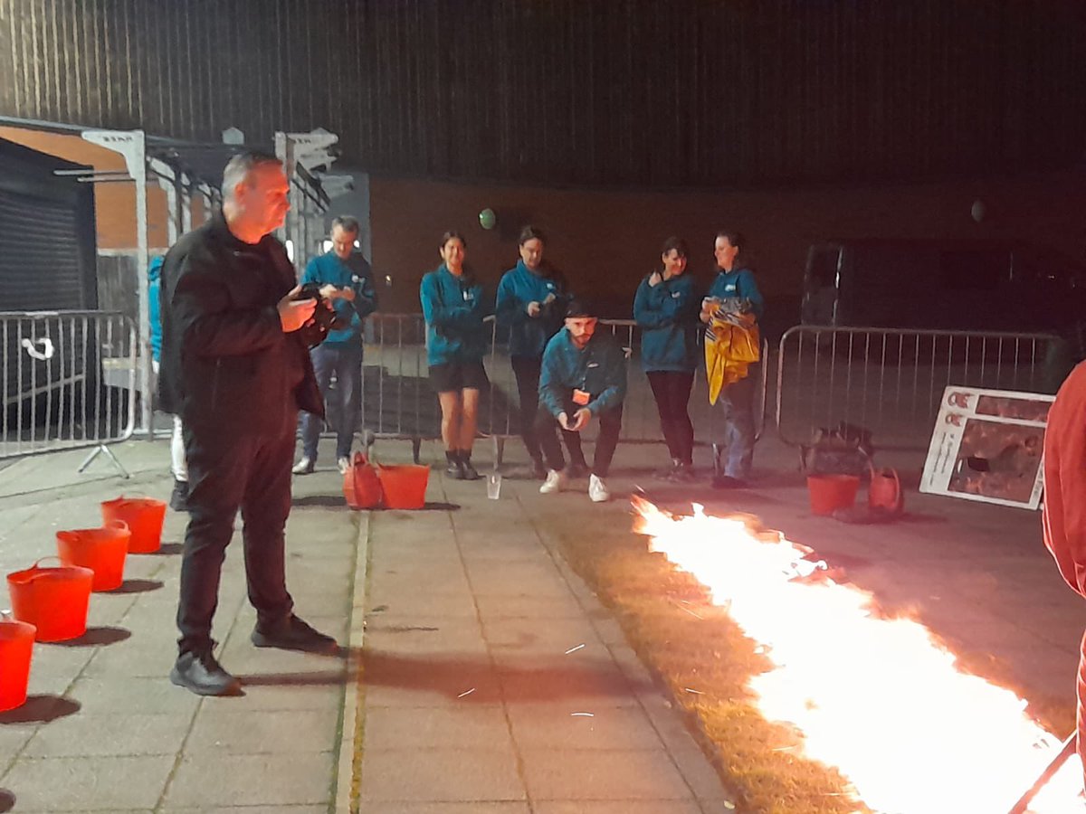 LancyPaul's tweet photo. Thank you so much to everyone who donated.  Last night was amazing and my feet have now recovered.  The current total for The Matrix Trust is £3,176 - but there is still time to give to ‘help young people make the most of their lives’! https://t.co/H3H2ls5hfs