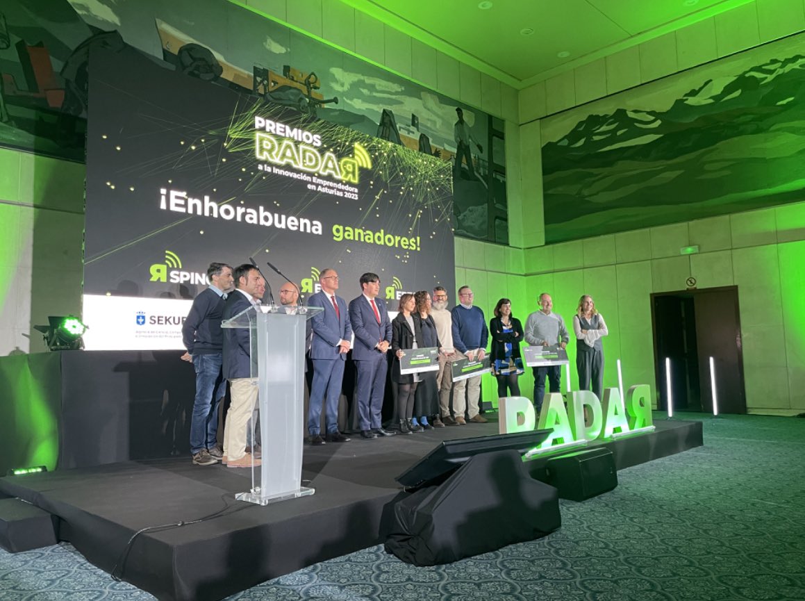 FADEAsturias's tweet image. 💡 Un año más, FADE ha sido jurado y ha asistido a los #PremiosRADAR a la innovación emprendedora en Asturias, organizados por @ceeiasturias, en colaboración con @agenciasekuens y la Consejería de Ciencia, Empresas Formación y Empleo de Asturias. 

¡Enhorabuena a los premiados!…
