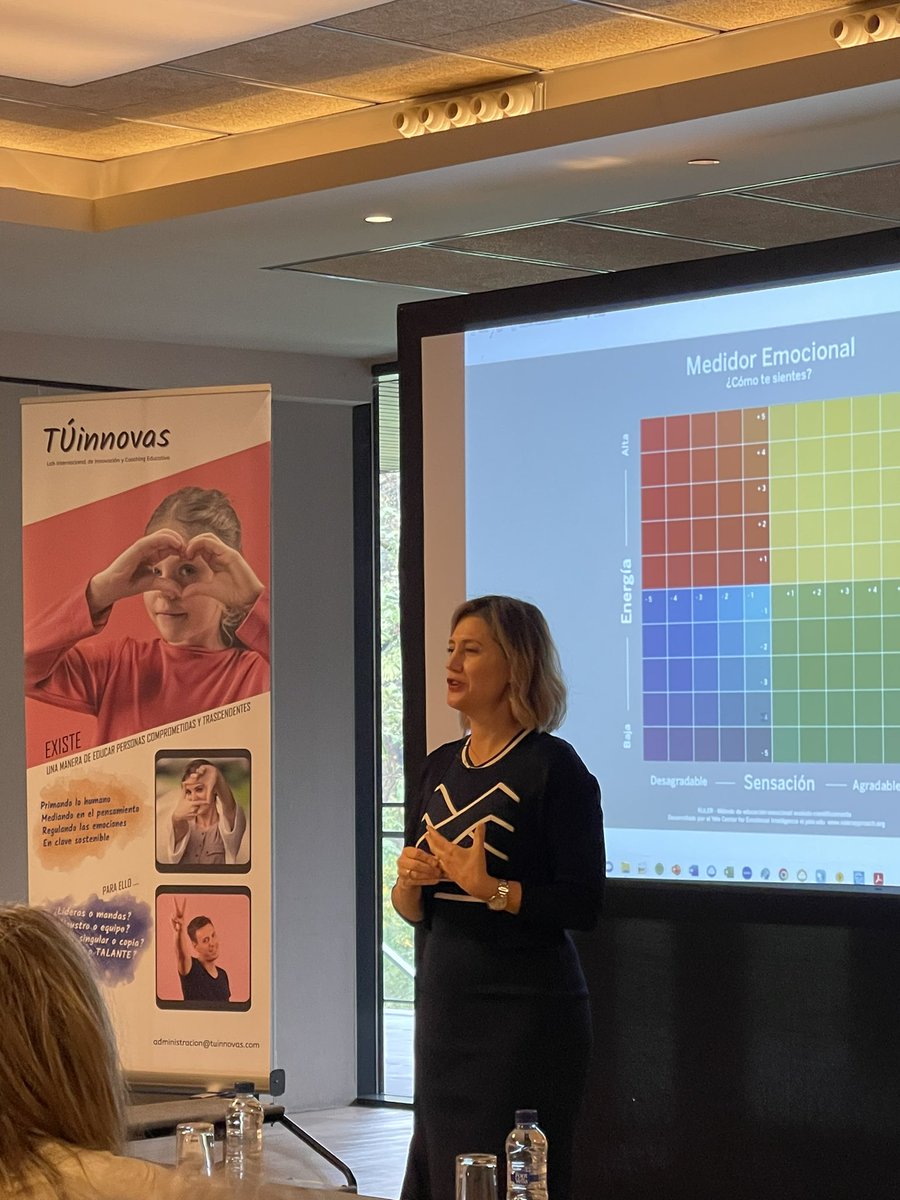 Pilar Pérez Esteve tweet media