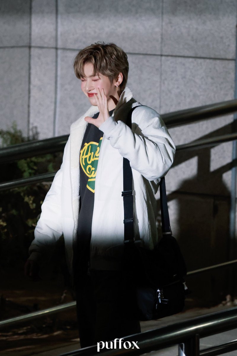puffox0528's tweet photo. 231124
🦊
#석매튜  #SEOKMATTHEW #ソクマシュー #제로베이스원 #제베원 #ZEROBASEONE #ZB1 https://t.co/qpMl7SOGtz