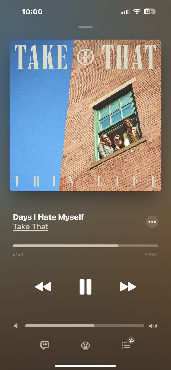 ClareMcC_TT's tweet photo. Best day EVER! 🥰🙌🏻❤️ No better feeling than lying with a wee coffee listening to new ⫩ tracks 🫶🏻xx @OfficialMarkO @GaryBarlow #HowardDonald #ThisLife #TakeThat https://t.co/onZrzLqsGQ