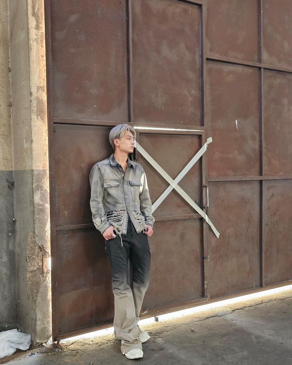 [INSTAGRAM] 231124

“#JAY”

<a href="/ENHYPEN_members/">ENHYPEN</a> <a href="/ENHYPEN/">ENHYPEN OFFICIAL</a> #ENHYPEN #엔하이픈