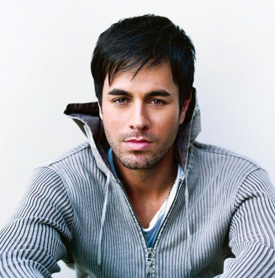 LasuFM's tweet photo. Spanish singer and songwriter, Enrique Iglesias, has announced his retirement from music after a  30-year career.

The singer, who is famous for his hit record  “Hero,” is set to release another album, “Final (Vol. 2),” slated to be his farewell contribution to music.

#EntNews https://t.co/5hReJqu4x6