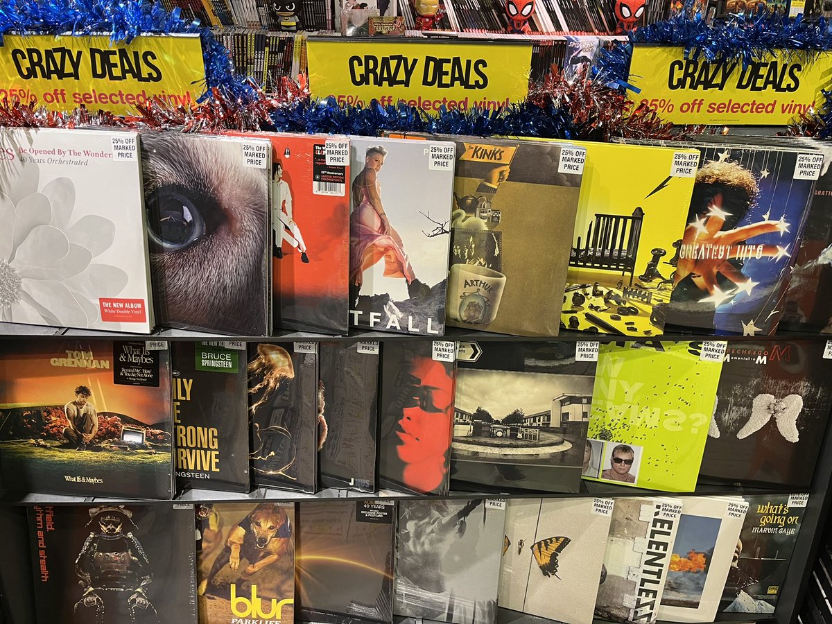 Crazy Deals in stores!! Up to 40% off selected #plushies, 25% off selected #vinyl and 20% off 4K UHD &amp; BLU (exclusions apply)
Hurry down whilst stocks last!
#hmvCrazyDeals <a href="/vp_woking/">Victoria Place Woking</a> <a href="/hmvtweets/">hmv</a> 
#4k #blu #PopCulture