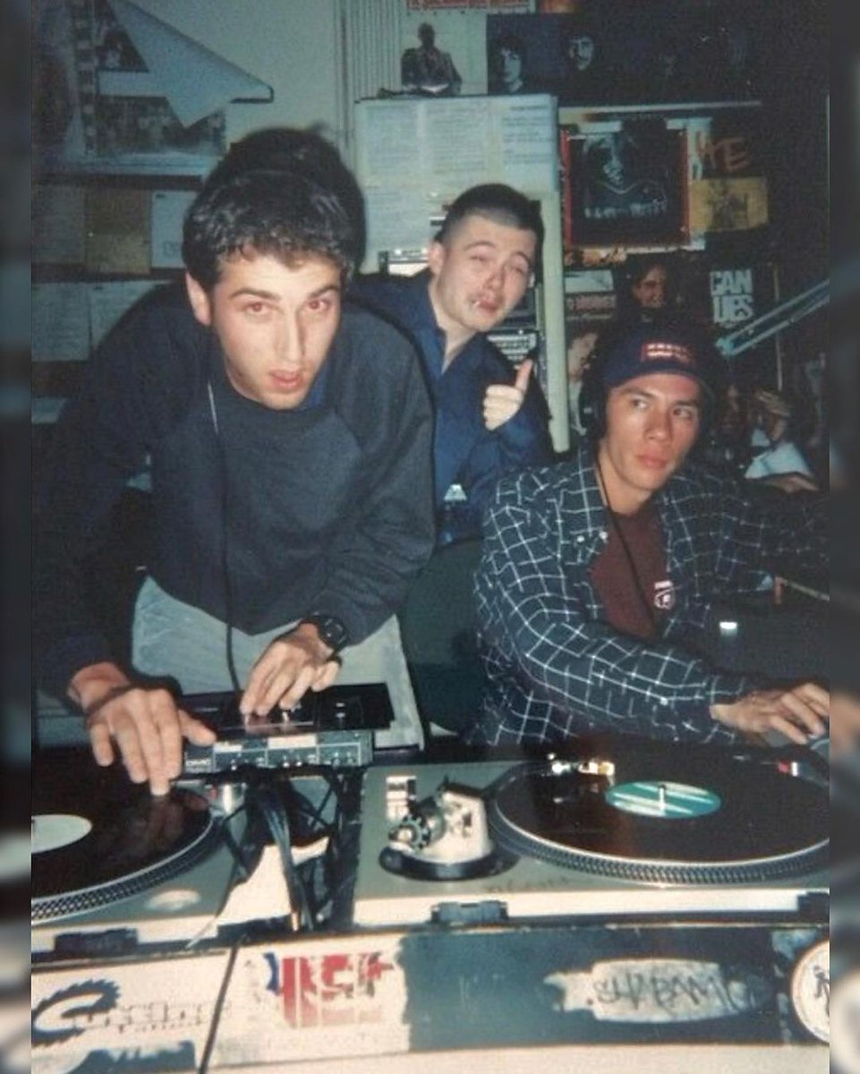 Daft Punk with Neil Aline on his BPM radio show on WNYU, NYC 1997 🗽🤖