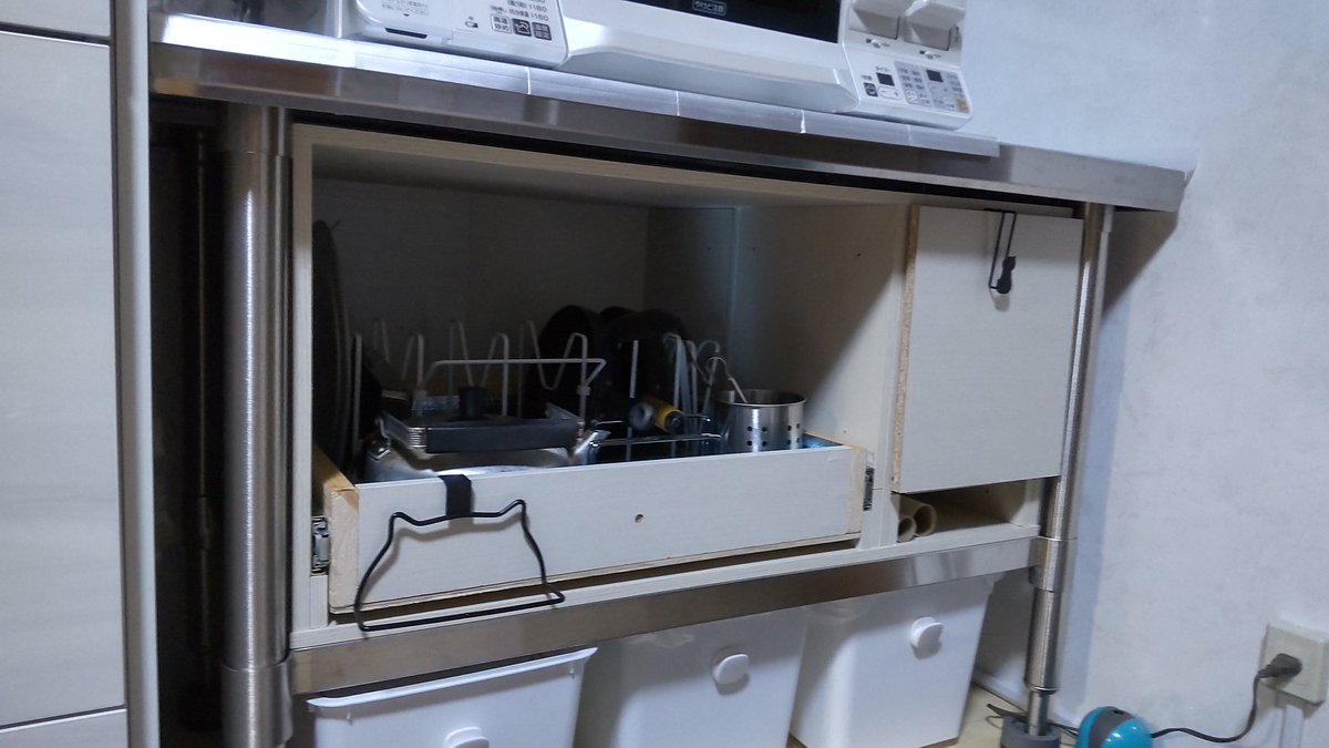 forest6804's tweet photo. コンロ下、DIY終了！ https://t.co/4nMo3sIoWK
