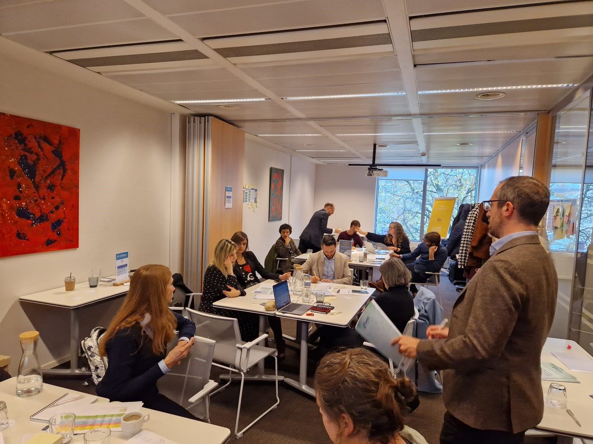 Il 22.11 @promisalute ha presentato il lavoro svolto dal #TSIDigitalSkills in sinergia con altre iniziative come @THCS_HEU e @JA_HEROES durante il meeting di @BeWellProjectEU organizzato da @euregha #digitalskills