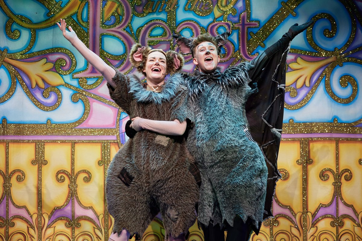 CornExchange's tweet photo. Our cast and crew have been working extremely hard in rehearsals to bring you this amazing show✨ 

It’s glittery, magical and absolutely hilarious, &amp; we cannot wait for you to see it. Good luck guys, break a leg!
📸- The Other Richard

Book now: https://t.co/UdPPezkjef

#Newbury https://t.co/qkgxVuKWB3