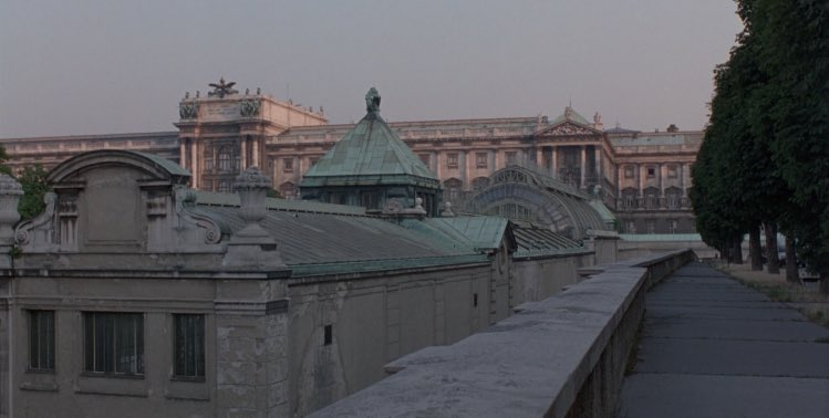 TheCinesthetic's tweet photo. https://t.co/EGHFHwrIHo