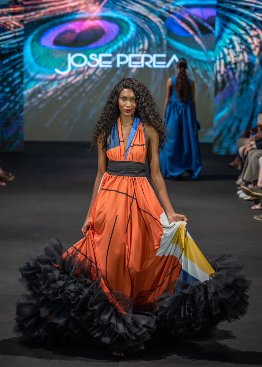 🌟 #MFW23 Desfile de #JosePerea en la II Mediterránea Fashion Week Valencia. 

Colección “UNA DÉCADA”
Modelos @famaagency.es 
MakeUp @mgmmakeupagency 

📍@onlyyouhotelvalencia

#moda #fashion #mfwvalencia 
#acumova #diseñadoresdemoda
#MedFashionWeekValencia #joseperea