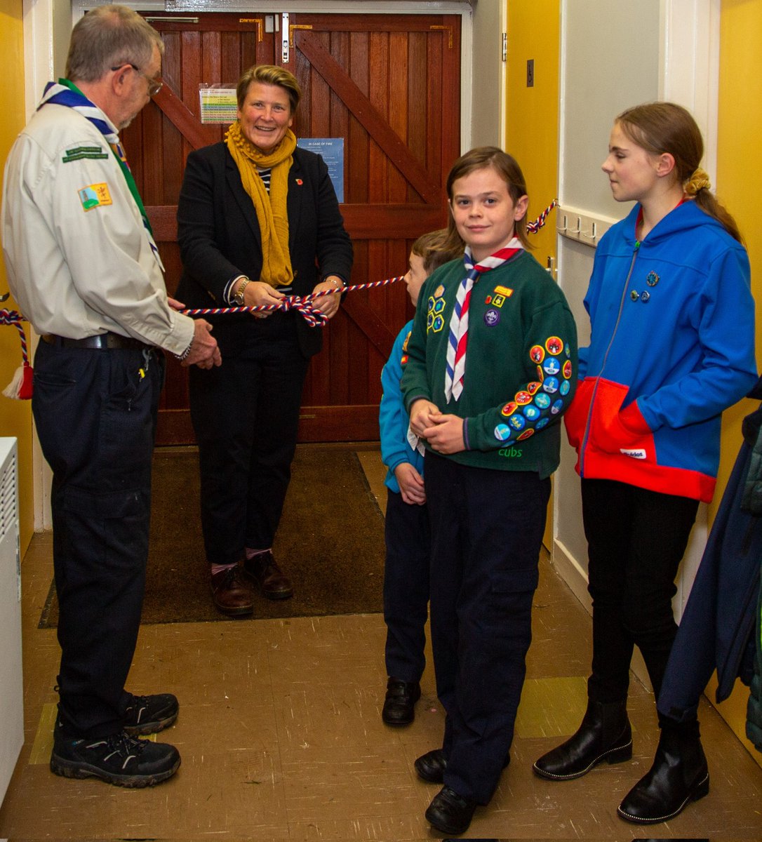 During Parliament Week, I had the pleasure of opening the new guide & scout facility in Martock & speaking to both groups about my work. They had some very insightful questions for me, including 'Who makes the final decision in Parliament?' & 'What does the HofC smell like?'.
