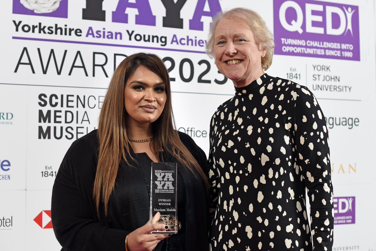 Mariam Habib won Overall Winner 2023, sponsored @YorkStJohn. Studying BSc Health & Social Care @HuddersfieldUni whilst taking care of her disabled son. Faced abusive marriage while pregnant with 2nd child. Taking year out to raise 2 children, she returned to studies a year later.