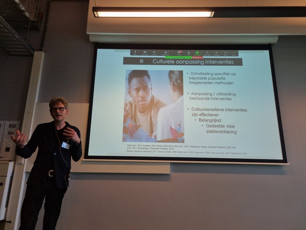 A shared explanatory model of the mental illness is an important factor of culturally adapting mental health interventions. To come to this shared vision, the provider should explore the ideas of the patient. <a href="/ACHC_UvA_/">ACHC</a> <a href="/MH4AllProject/">MHealth4all</a>