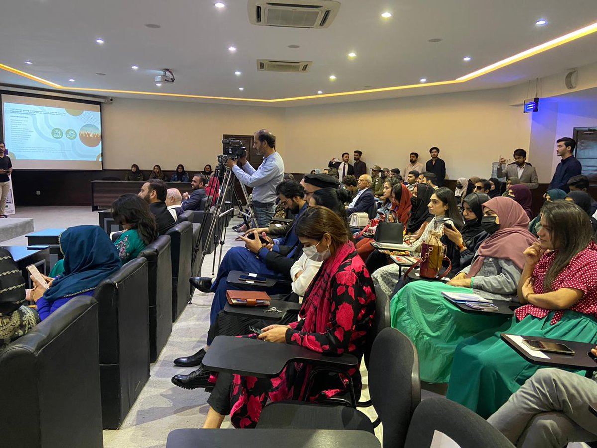 youth_org_pak's tweet photo. UMT , DPSIR organized Pakistan Political Scientist's Convention with the Collaboration of Youth Organization Pakistan and Centre for critical peace studies .
#UMT #YOP #CCPS #DPSIR
#PakistanPoliticalScientistConvention
#YOP_voice_of_Youth
#YOP_last_hope_of_Youth https://t.co/xJ90PdNLqO