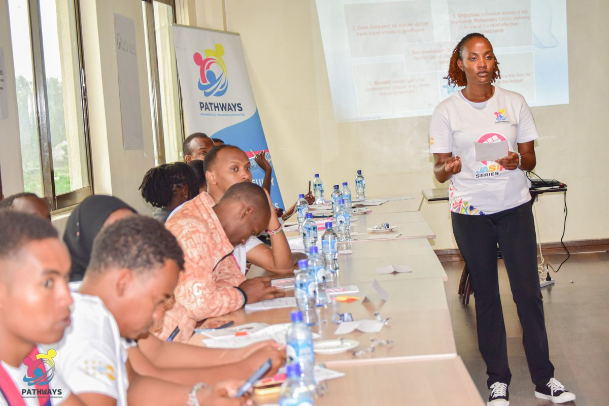 PublicPathways's tweet photo. Day 2 of #JASIRI4 for youth from  @SamburuCountyKE and @isioloCounty011 echoes with #empowered youth voices.  Together, we are learning how we shall actively amplify and promote #SRHR and #endFGM programming in our counties. 
Sisi ni #JASIRI!

#SMARTAdvocacy https://t.co/JkDBJMYqcp