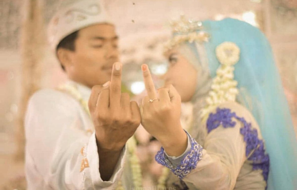 CrypyoCJ's tweet photo. Sakinah, mawadah, wadefak https://t.co/lSjiH2om98