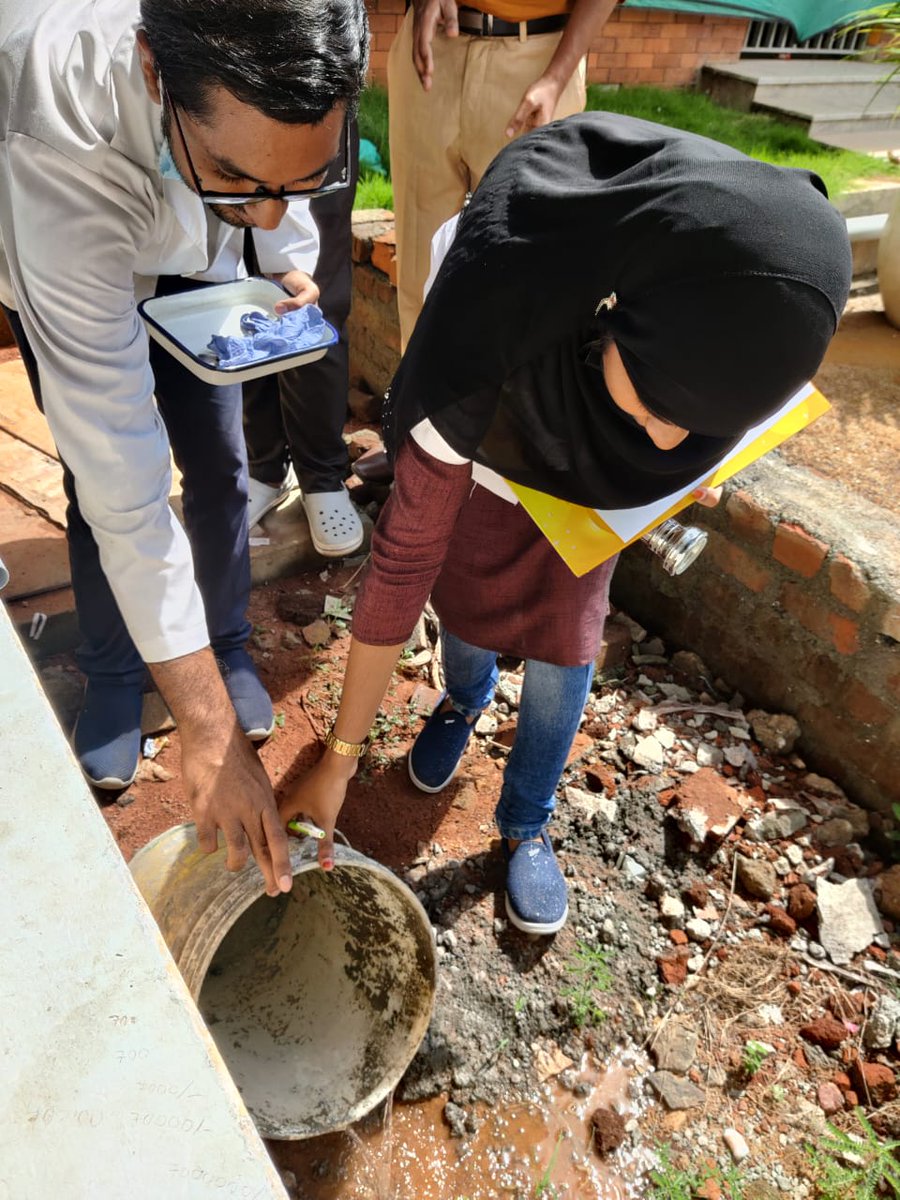 ICMRVCRC's tweet image. To control the rising Dengue cases in #Puducherry, 14 Teams from @AVMCH3 and @ICMRVCRC took part in #VectorControl Campus Walk and eliminated mosquito breeding sources.
Underwater larval and pupal stages are the easiest to control mosquitoes
#SwachhtaHiSeva #SwachhtaCampaign