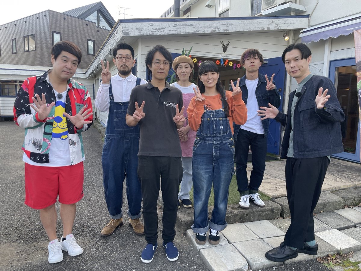 takatoshiland's tweet photo. 今週もご覧いただきありがとうございました🌟

#タカトシランド はTVer、FODにて一週間の見逃し配信を行っています！
週末をお家で過ごす方はこちらもぜひご利用くださいね❄

今日の札幌は雪が積もり、明日は全道的に気温が氷点下になる予報です…お出かけされる方は温かい服装になさってください😌 https://t.co/pOA76qJdG6
