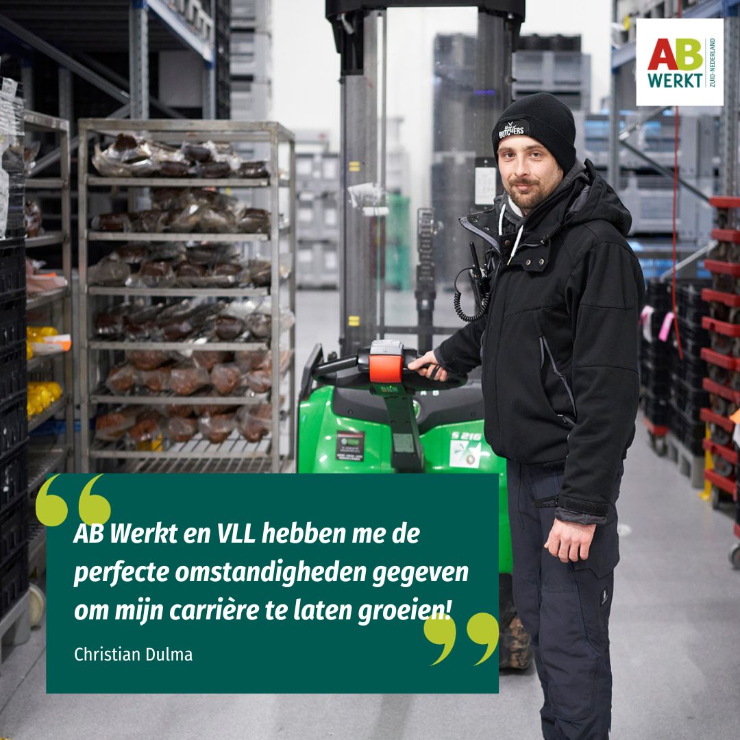Christian Dulma is van Roemeense afkomst en werkt sinds 2019 in Nederland.  Hij zocht vastigheid. Dat vond hij via AB Werkt, waar hij nu met veel plezier werkt als expeditie medewerker.

ab-werkt.nl/artikel/christ…

#arbeidsmigratiewerkt #arbeidsmigratie #roemenië #werken #food