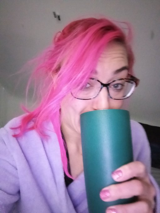 5:00am. Ugh. We meet again. https://t.co/V10pAbVnNe<a href="/tag/workinggirl"class="tags"><span>#workinggirl</span></a><a href="/tag/paythembills"class="tags"><span>#paythembills</span></a>