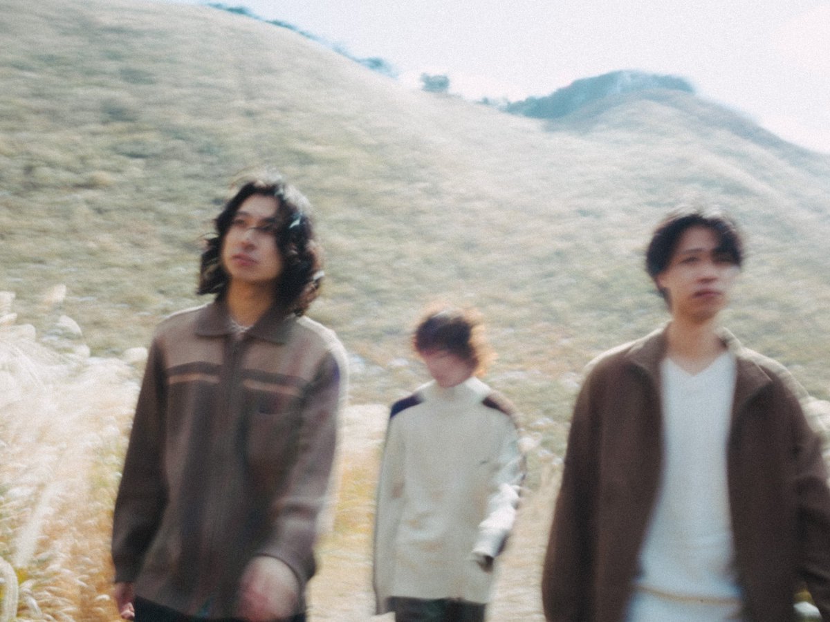 New Artist Photo

styling by サカイリョウタ
photo by <a href="/ogataku_/">オガワタクヤ</a>