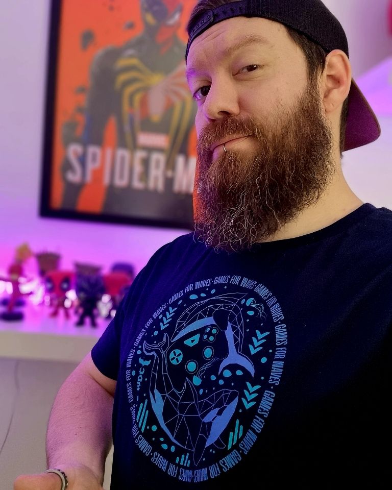 TwistyShape's tweet photo. We're raising money for christmas! 🎄🎅

This December, join me for Jinglejam as we work with Games for Waves and WDC! Working to raise money and help fight against Whale and Dolphin hunting!

Keep your eyes peeled for more info soon! https://t.co/nvh1ZvM0y0