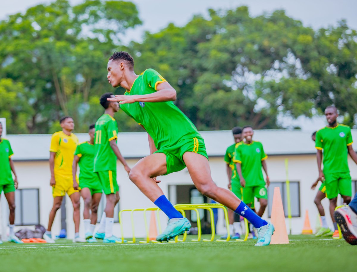 AS_KigaliFC's tweet photo. Final push before the big game tomorrow! 💪⚽ 

#APRASK   #Citizens https://t.co/gm8Vfa87aY