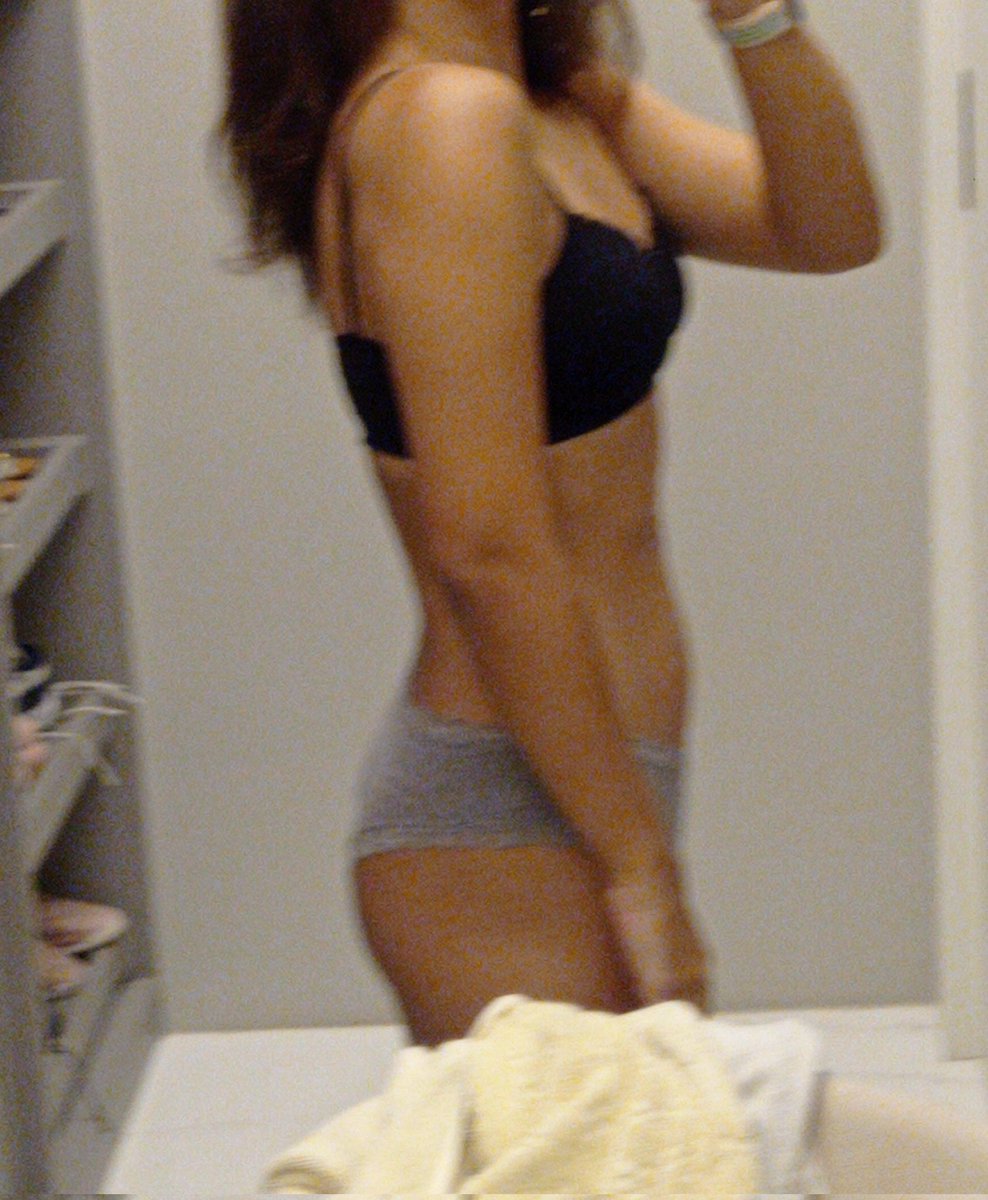 babystyros's tweet photo. vcs acham que essa obesa mudou algum caralho https://t.co/3AN8o1eugl