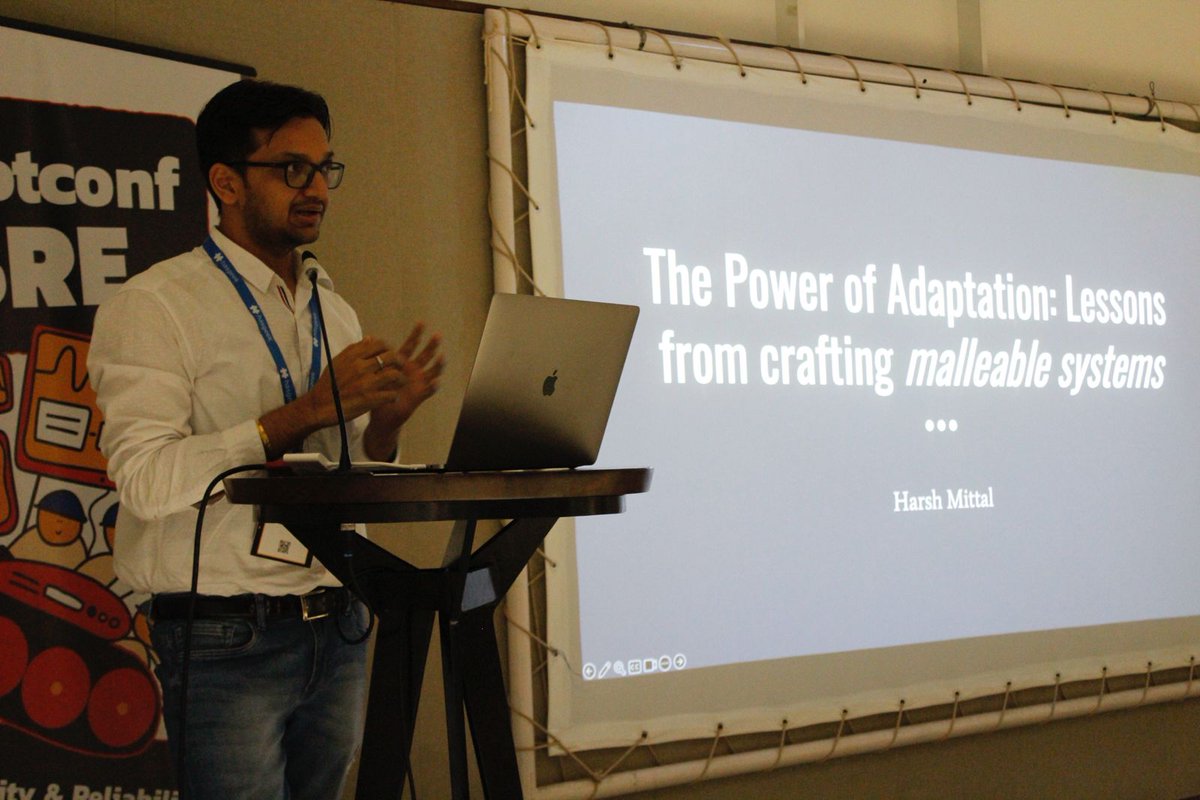 rootconf's tweet photo. @harshmttl sharing his lessons from crafting malleable systems - focusing on goodput v/s throughput &amp; building systems that adapt to failures (are malleable) &amp; thrive during mammoth scale events

#RootconfSRE #RootconfOngoingAlarm #MalleableSystems #ScalableSystems https://t.co/YkAHcxardY