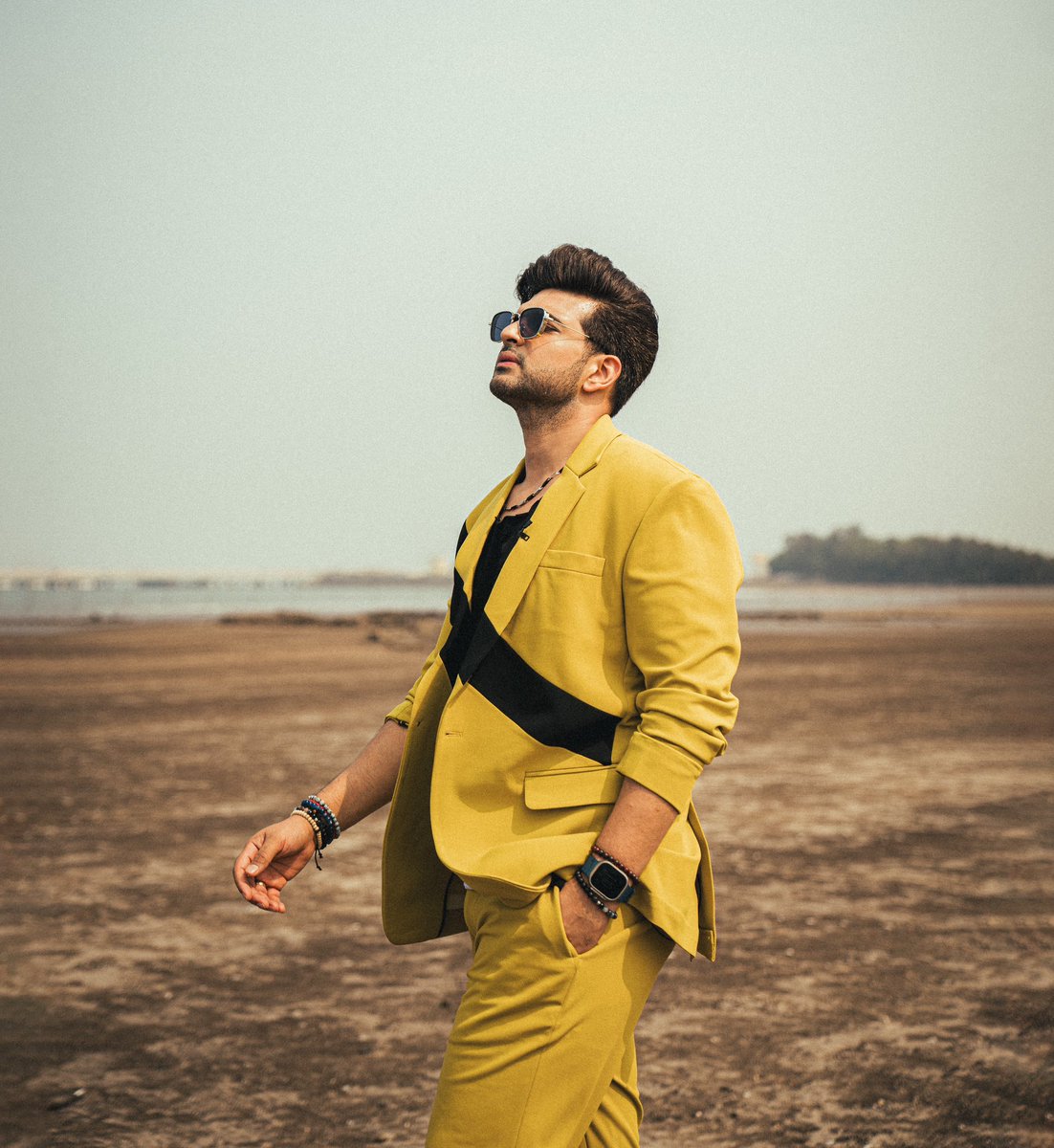 kkundrra's tweet photo. there’s always somewhere a path will lead.. go where there’s no path and leave a trail.. #LeadTheWay #HarMaidanFateh https://t.co/q9jK05axje