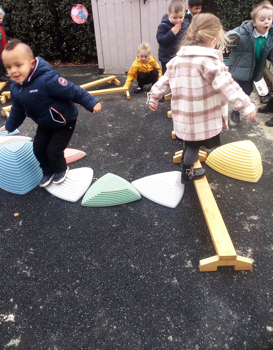 gcpfs1's tweet image. The children have enjoyed the new balancing equipment today with lots of discussion about which way they should go @PrimaryGreat #gcpphysicaldevelopment