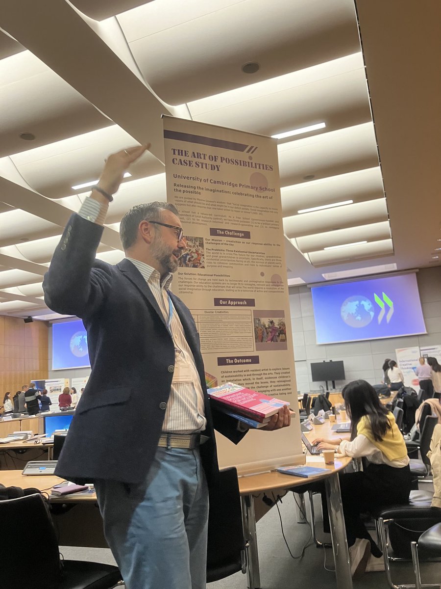 ⁦<a href="/DrBiddulph/">Dr James Biddulph MBE</a>⁩ sharing his work on creativity in Paris ⁦<a href="/OECDEduSkills/">OECD Education</a>⁩ ⁦<a href="/GIoCT_official/">Global Institute of Creative Thinking</a>⁩ ⁦<a href="/PamBurnard/">Pam Burnard</a>⁩