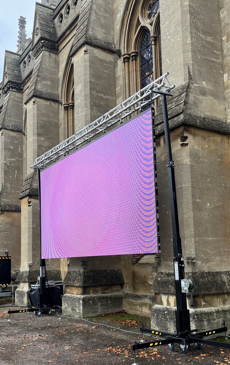 pa_hire_oxford's tweet image. Setup day! One of our LED Screens in action. #LED #Large_Screen #Big_Screen #Sound_Hire #Lighting_Hire #Stage_Hire #LED_Screen #Sound_And_Light_Guys