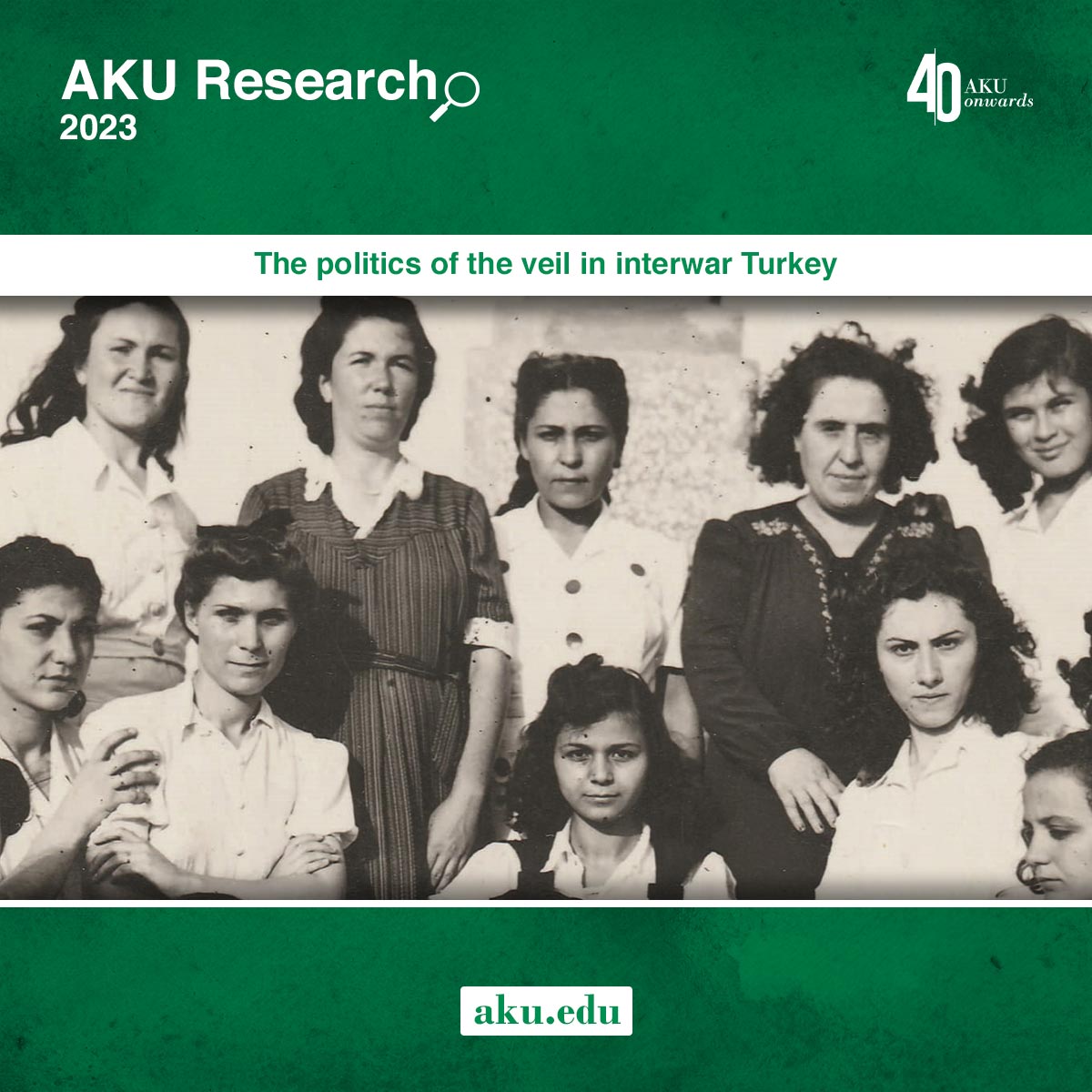 Titled 'Anti-Veiling Campaigns in Turkey', @AKUISMC
book 📖 dives into the politics of the veil under Mustafa Kemal's 🇹🇷 Turkish Republic. It explores the efforts to prevent women from modernising their dress in the 1900s.

Read more about #AKUResearch👉🏽
new.express.adobe.com/webpage/h4PrVM…