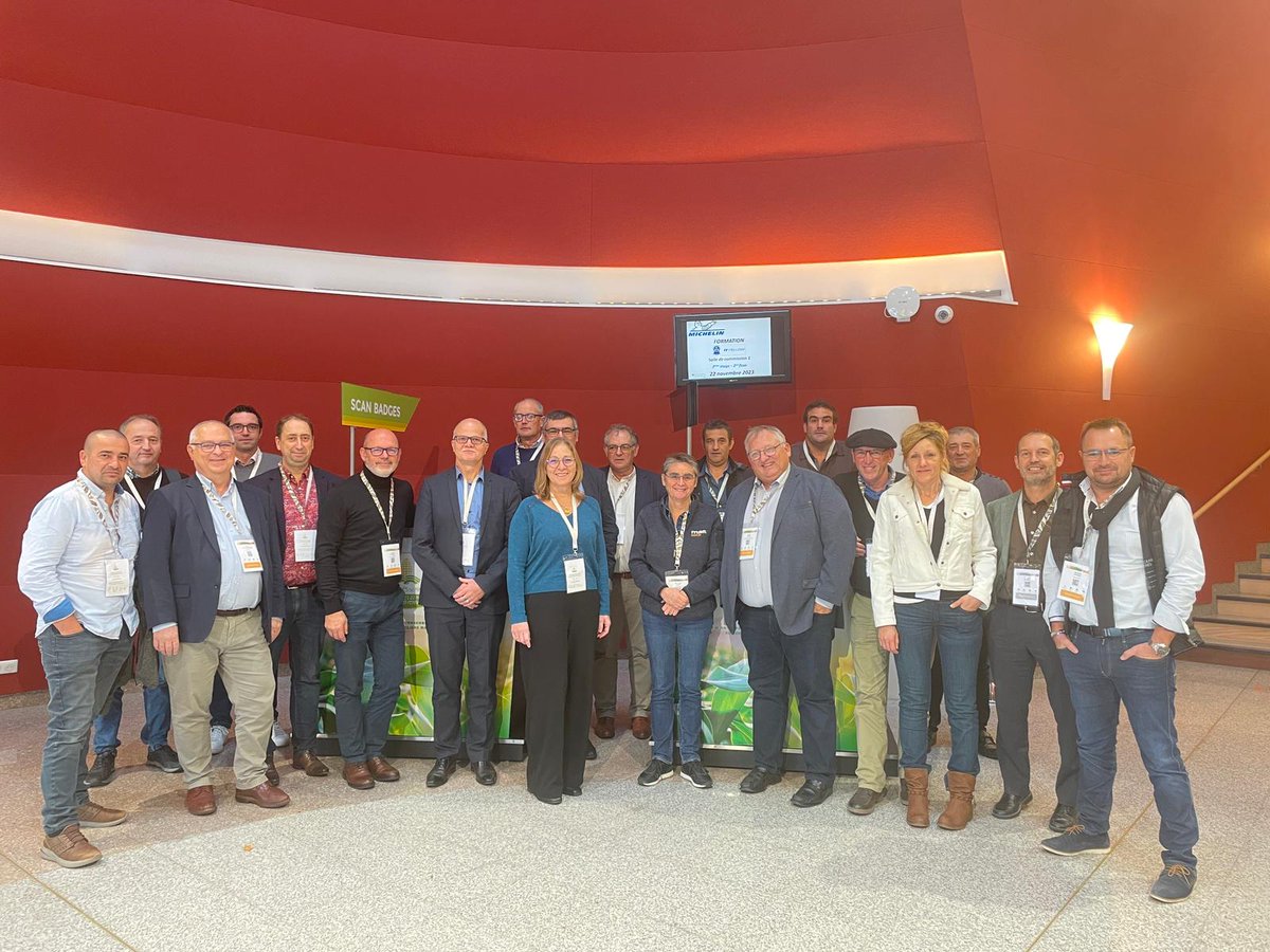 🌽 Cette semaine se tenait le Congrès annuel du #maïs auquel je me suis rendu, accompagné d’une délégation d’une dizaine de collaborateurs et élus du Groupe Coopératif Maïsadour.