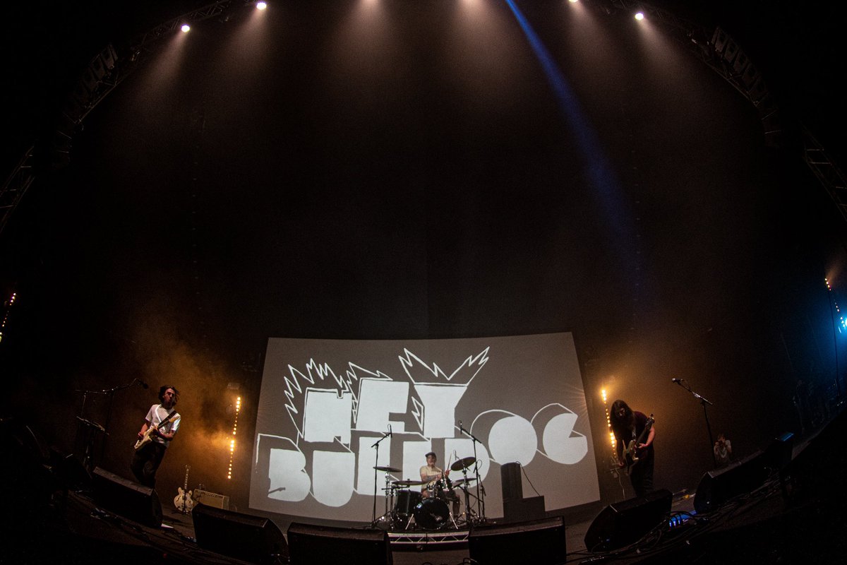 ⚡️1 week to go! ⚡️
Fri 1.12 we play <a href="/gulliverspub/">Gullivers</a> Manchester
Amazing support from <a href="/SpringfieldEl/">Springfield Elementary</a> &amp; <a href="/Thebepositives/">The Be Positives</a> 👌 
🎫 The best Black Friday deal you’ll see today 👀 3 Bands £9 ticketweb.uk/event/hey-bull…
Any tickets left will be £12 OTD