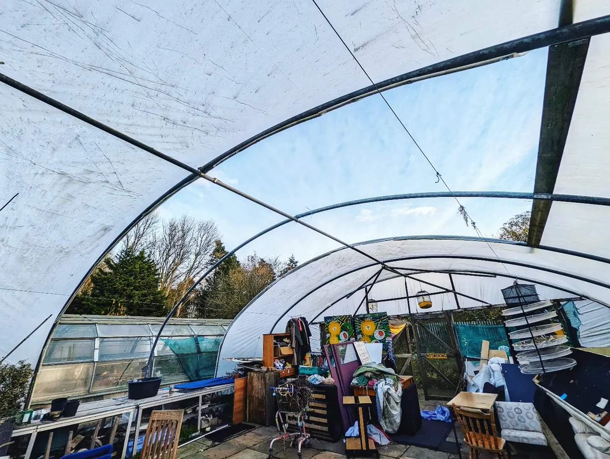We're having a poly-tunnel repair day for anyone who fancies doing something useful tomorrow (Sat 25th) starting at 11am.

We'll be finishing the repair and making it ready as a classroom, games room and clothes swap.

#upcycling #DIY #permaculture #community #doncasterisgreat
