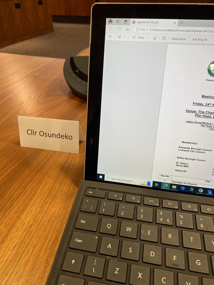 AOsundeko's tweet photo. β»οΈProductive meeting today as the Merseyside waste&disposal authority rep for St Helens. Discussed MWDA's corporate aims 24/25, Community Fund re-branding, and audit recommendations update. Proud to contribute to discussions shaping our community and environment #MWDA #zerowaste https://t.co/50vRr0F8x7