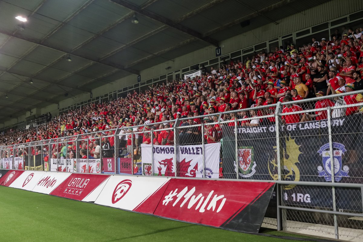 FawMacsen's tweet photo. WALES AWAY 2023🏴󠁧󠁢󠁷󠁬󠁳󠁿

By plane, boat, taxi, coach, car and a few steps and scooters too...

A memorable campaign with some really unique locations and great experiences - Diolch to the fans who travelled #TheRedWall

🇭🇷Split ↖️
🇹🇷Samsun ↗️
🇱🇻Riga↙️
🇦🇲Yerevan ↘️

@Sameoldsmiths 📷 https://t.co/DiFtXfASQj