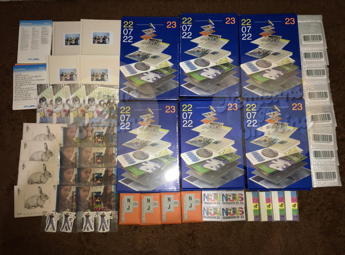 NewjeansGS's tweet photo. ✅️ ARRIVED INA ✅️

Yearbook NewJeans sudah sampai semua ya Bunnies~ Bisa untuk di co besok, ditunggu tagihannya~❣️

#NGSupdate https://t.co/pqNissr7Zf