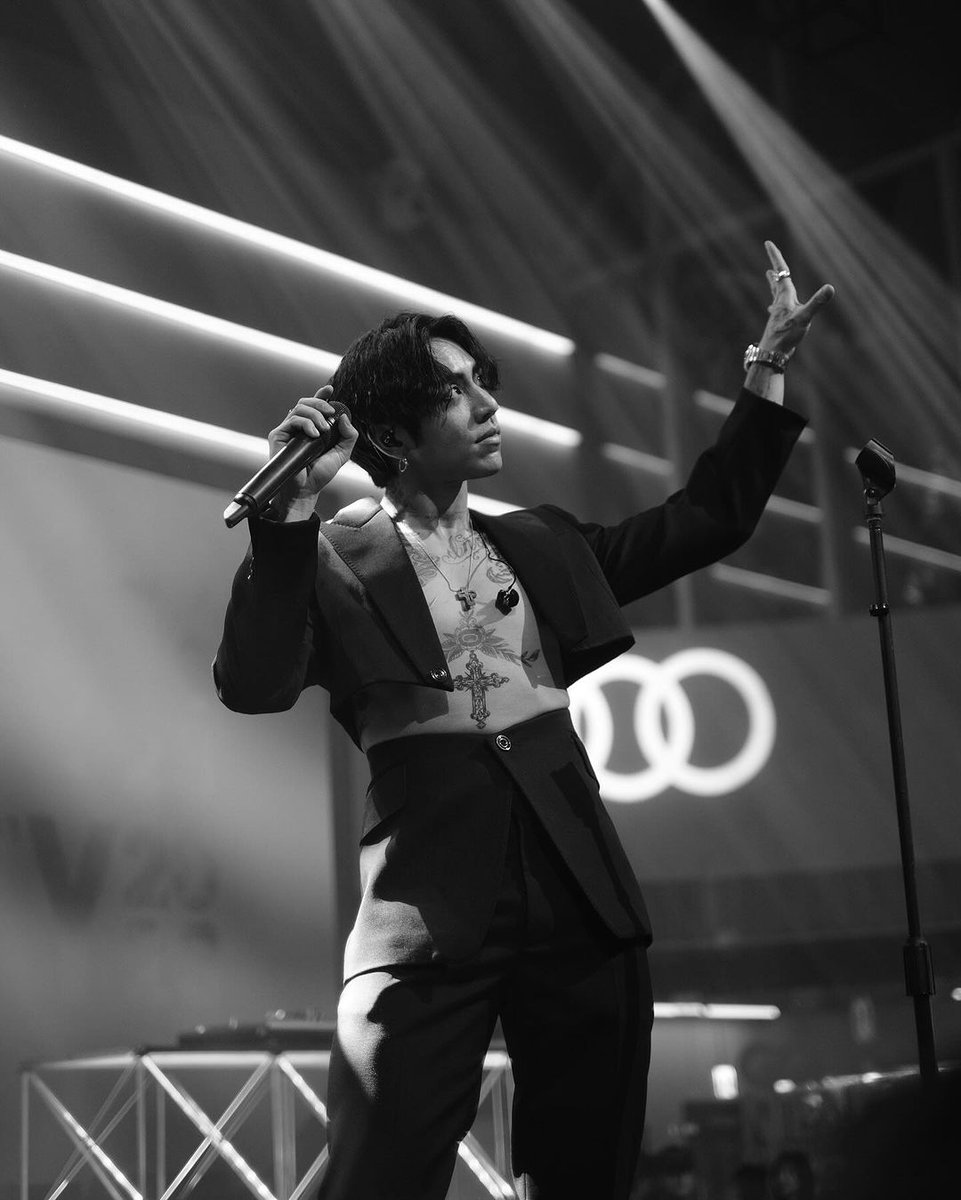 dprtianpics's tweet photo. 📸 boya_tung
#DPRIAN #GQMOTY2023 https://t.co/7iLeIE6McQ