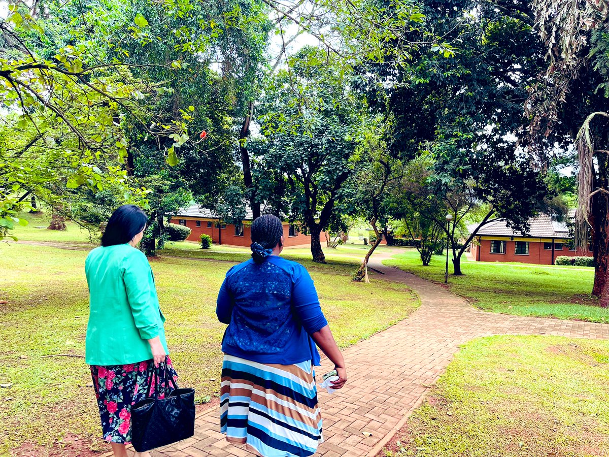 🌿 A meaningful visit today with @UgandaSOS and foster mothers by our Head of Office @Dr_KatjaK. @AustrianDev is supporting the Green Plus Project which empowers vulnerable parents to increase their household income through #greenpractices. #GreenGrowth #CommunityEmpowerment