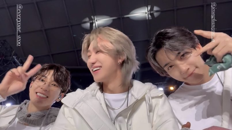the tiredz 🥹 cuties!!