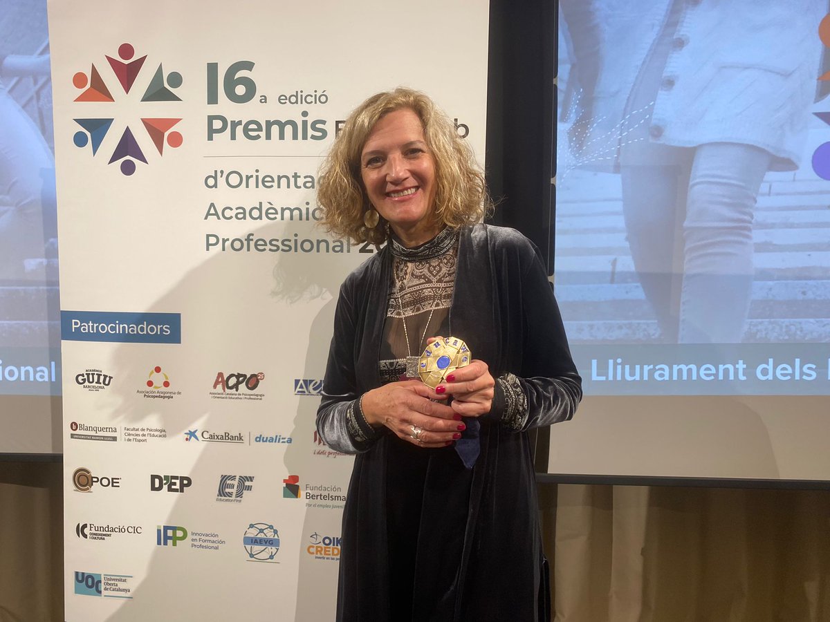 🏆 El proyecto Orienta-2O, galardonado en los premios Educaweb de Orientación Educativa y Profesional

🤝 La US participa a través de acciones dirigidas a jóvenes en situación de riesgo social.
➡️ tinyurl.com/USEducaweb2023