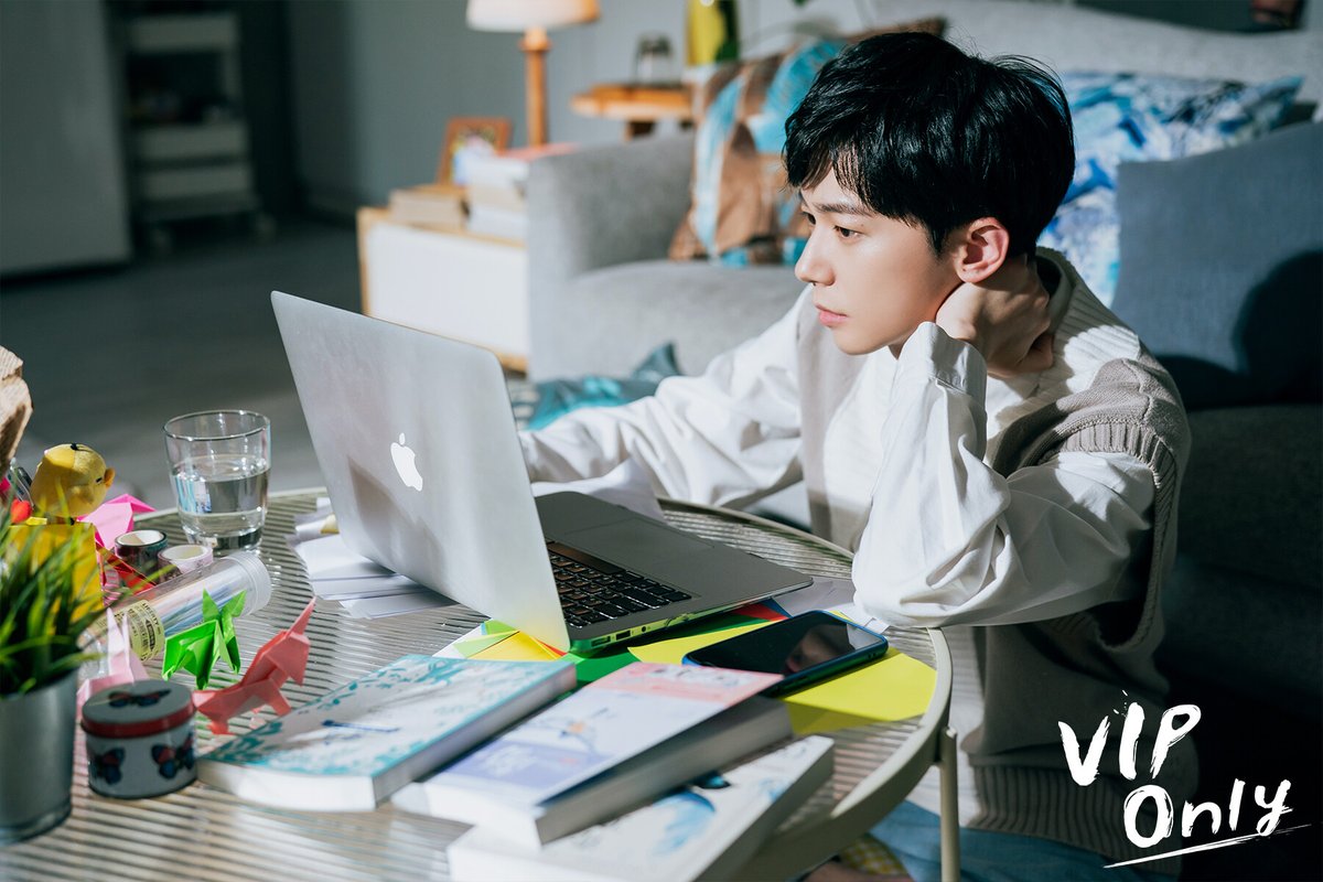 1sttung's tweet photo. Dois eps levinhos, quero mais :(
#VIPOnlyEP1
#VIPOnlyEP2
https://t.co/9dCfixQhZF