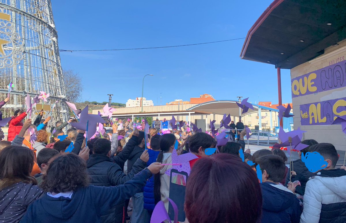 El <a href="/BDTVALLADOLID/">BDT VALLADOLID</a> celebrando el #25N  en el barrio de La Victoria...